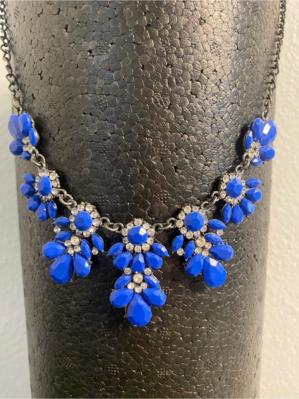 Vintage Blue Floral Bib Necklace - Vintage